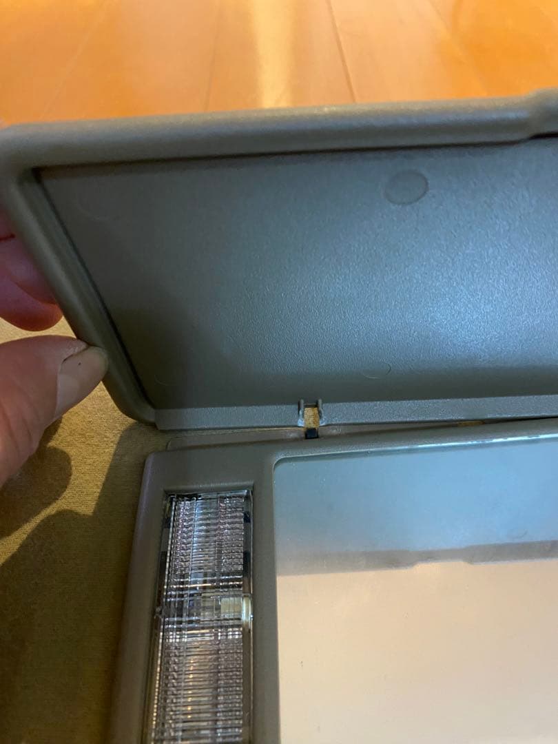 シボレー　タホ　サンバイザー　タン色　C/K サバーバン　C1500