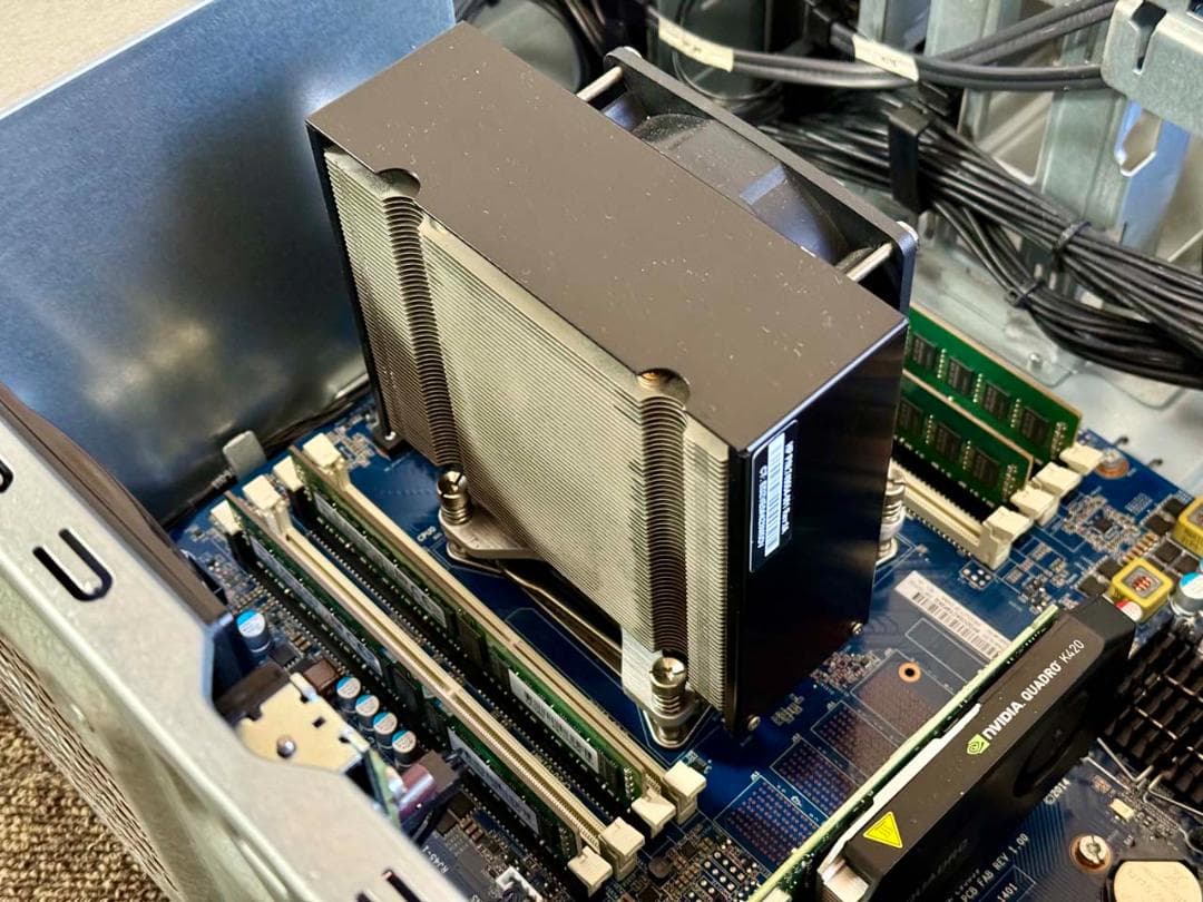 HP Z440 E5-1603v3 2.8GHz 32GB 2TB HDD搭載！