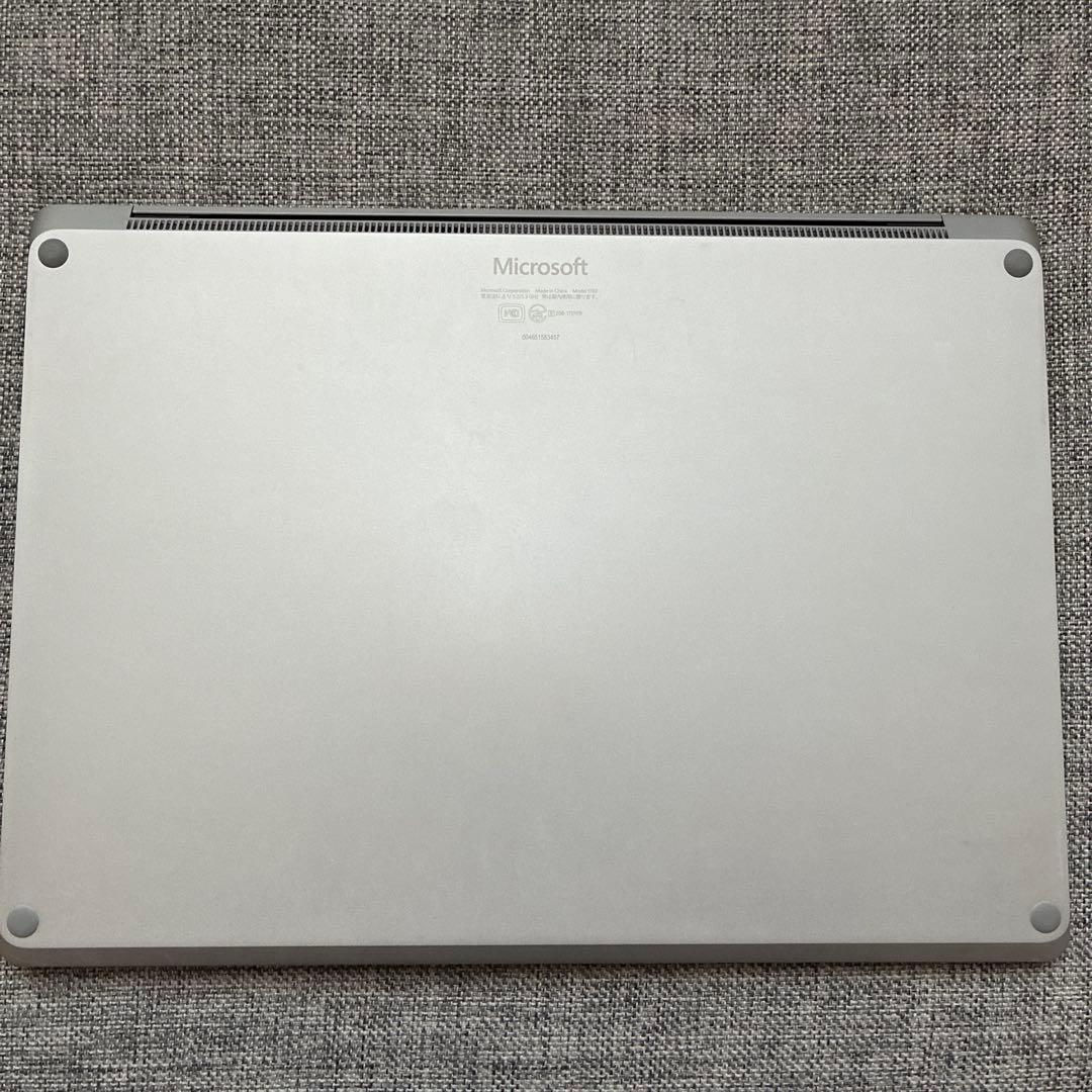Microsoft Surface Laptop 2 シルバー 128GB