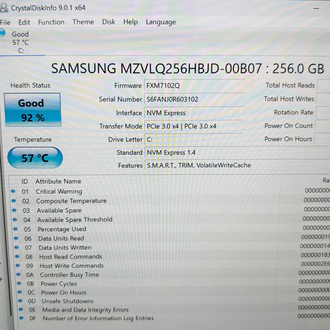 Panasonic Let’s note QV1 i5 16GB SSD256
