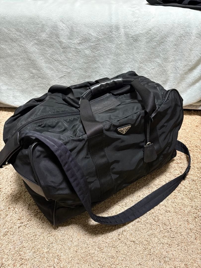 南京錠付き　PRADA プラダ ボストンバッグ