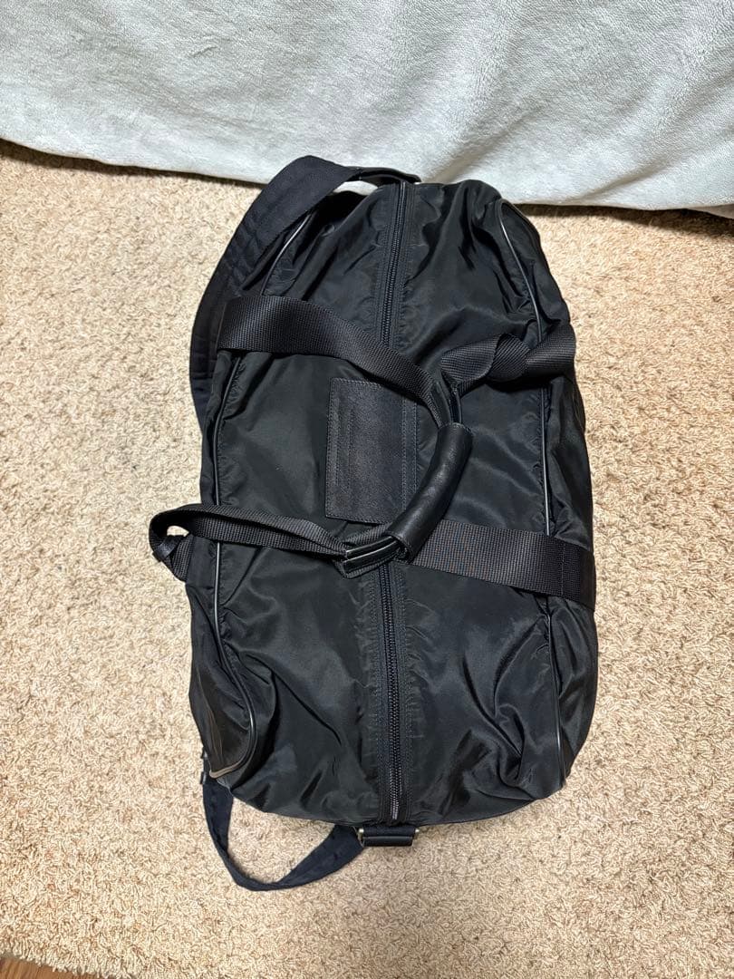 南京錠付き　PRADA プラダ ボストンバッグ