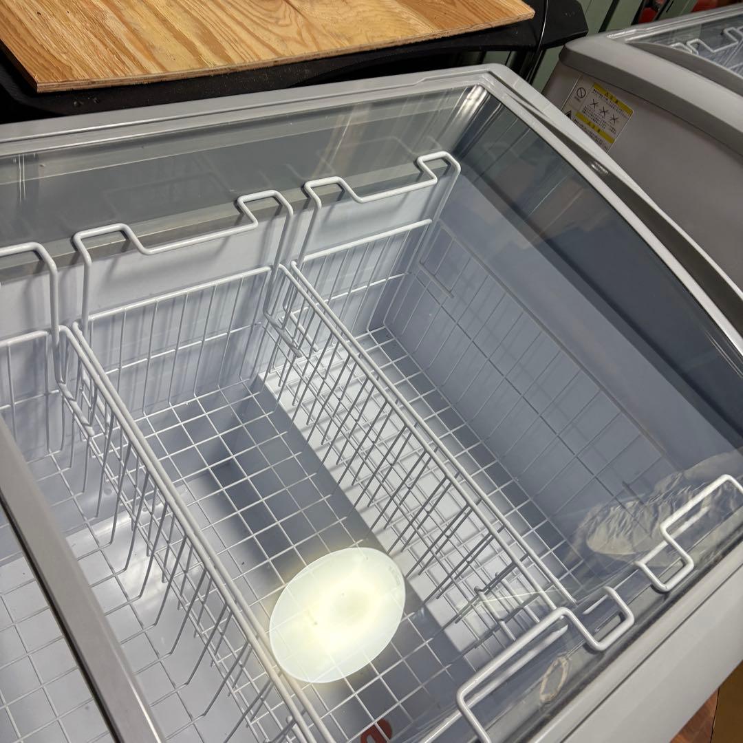 ②24年購入品　業務用330L冷凍ショーケース　JCMCS-330L