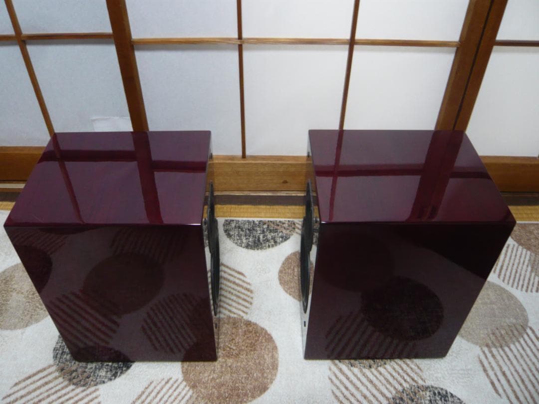 QUAD 2ウェイスピーカー