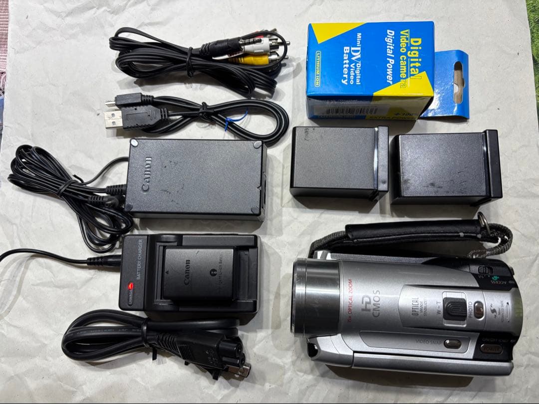 Canon iVIS HF M32 ビデオカメラ 本体