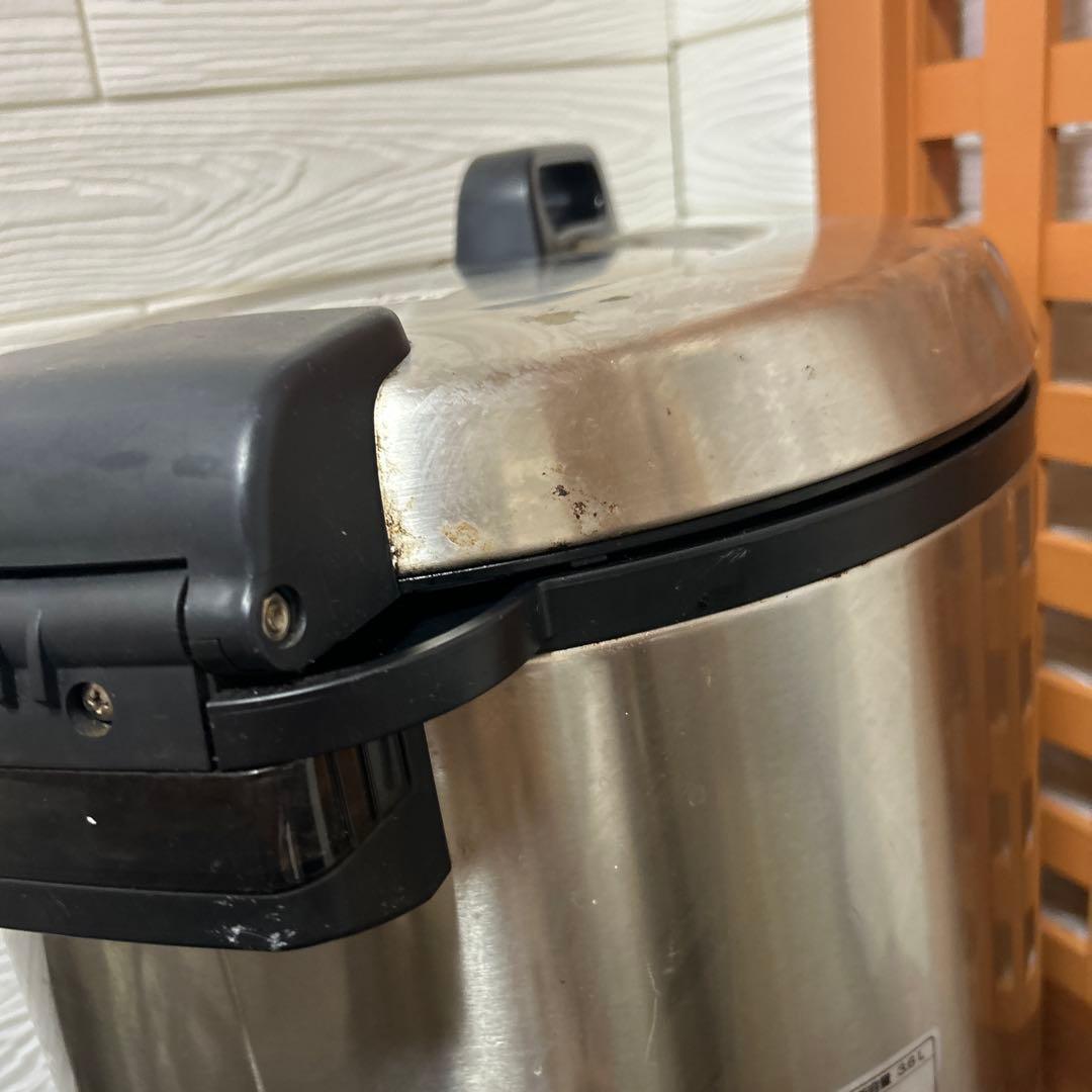 【中古品】TIGER タイガー　炊飯器 3.6L/2升炊き JNO-A360