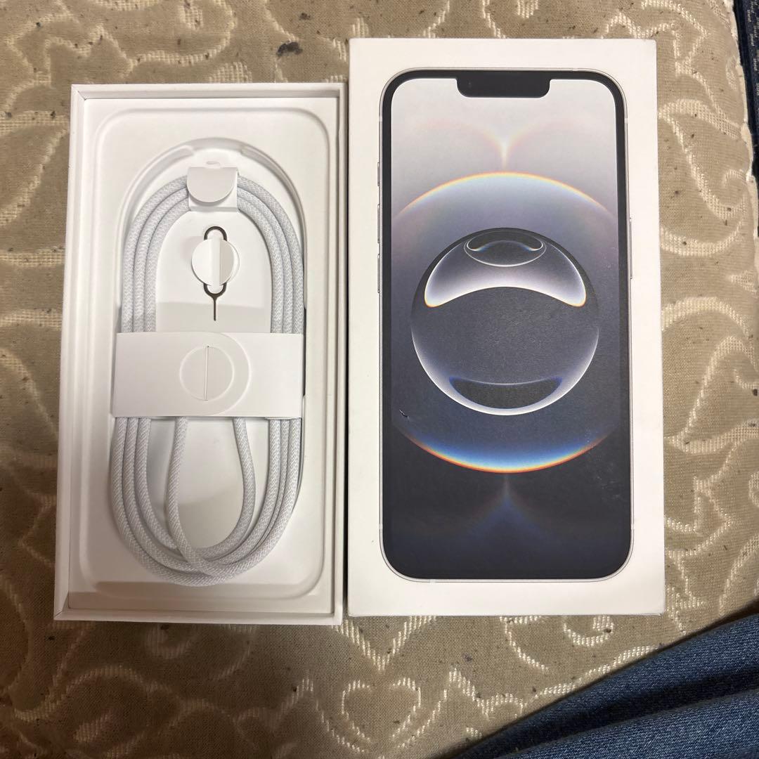 iPhone 16e 128GB ホワイト SIMフリー 本体・箱付