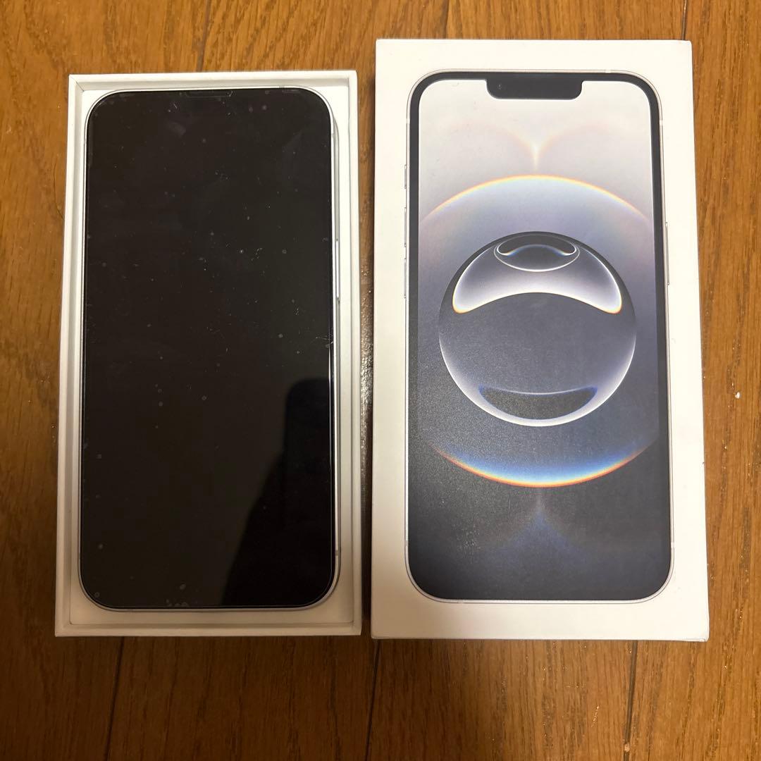 iPhone 16e 128GB ホワイト SIMフリー 本体・箱付