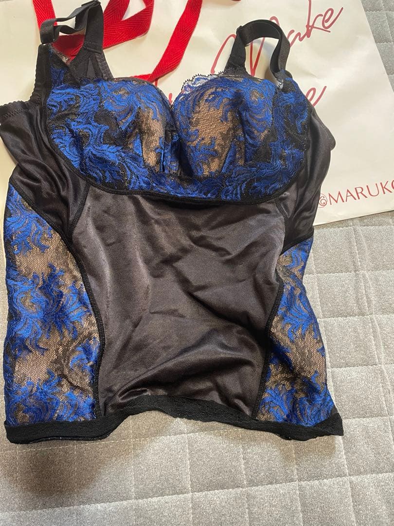 今だけ、お値下げ中マルコ　カービシャス