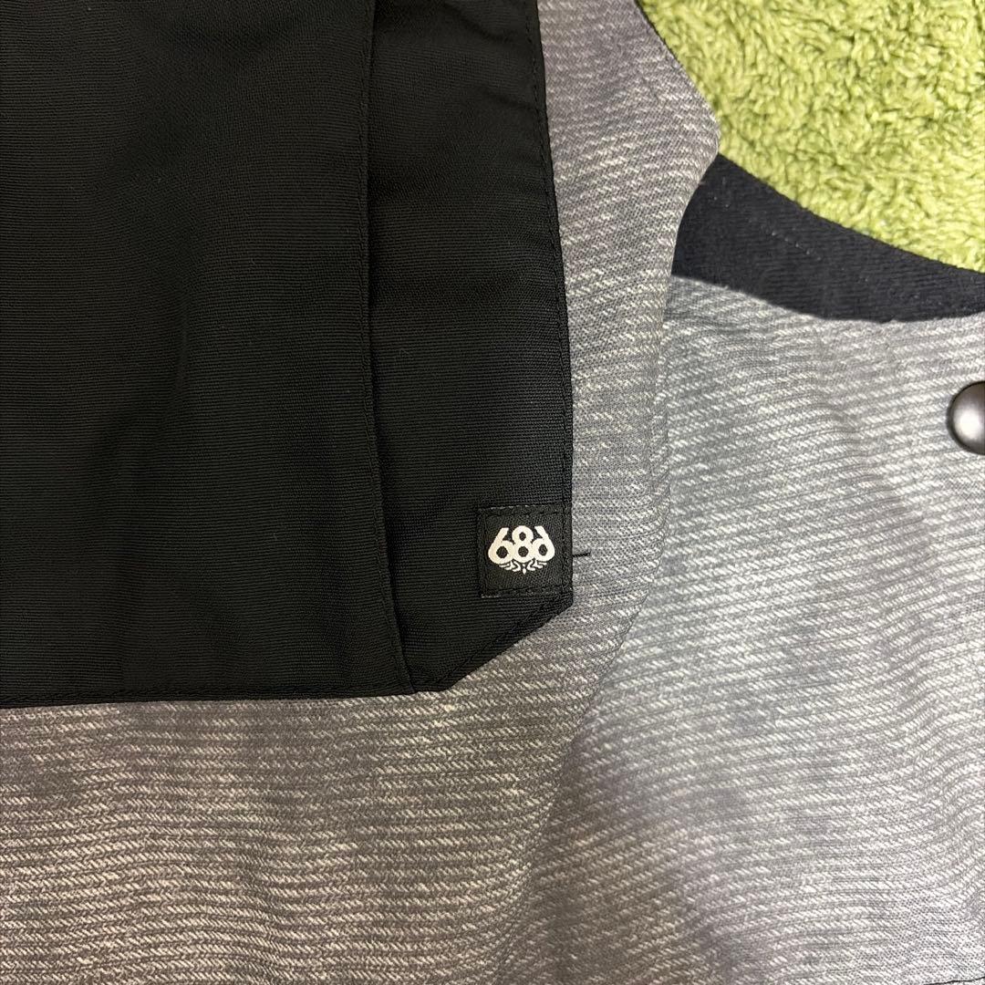 686 スノボ　パンツ　ビブパンツ
