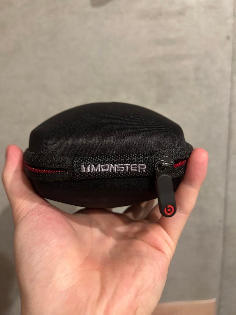 Beats Mixr 有線ヘッドホン ブラック/レッド