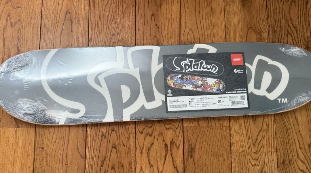 Nintendoストア限定　スプラトゥーン　スケートボードデッキ