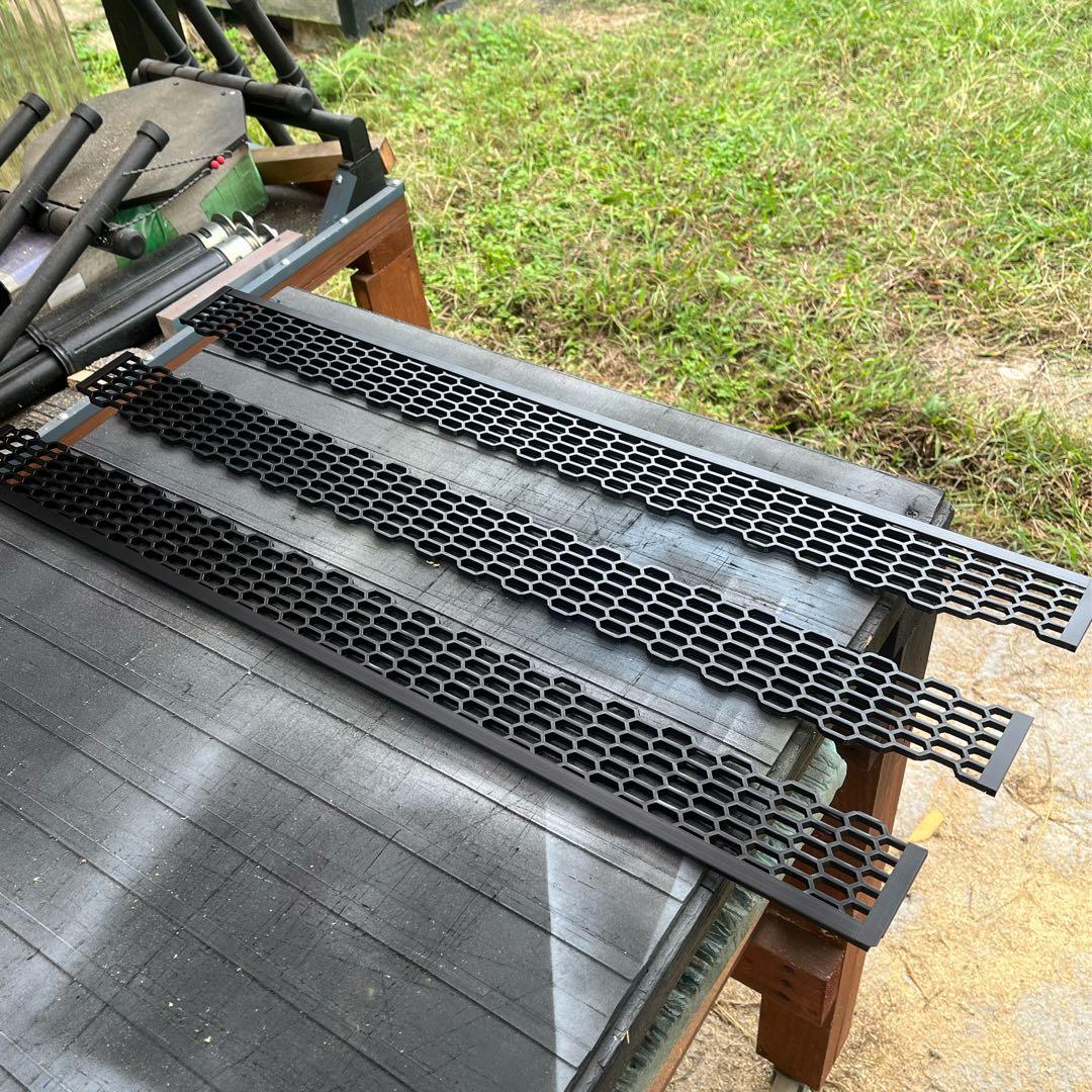 のぶ アトレー(ハイゼットカーゴ)用 ラジエターコアガード マットブラック