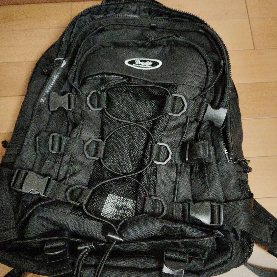 Daylife リュック　ミニポーチ付き　未使用　韓国