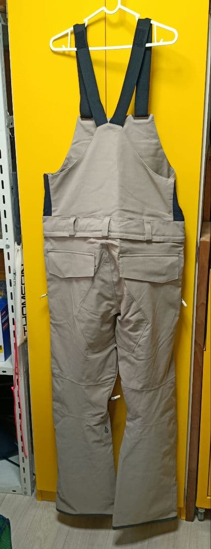 スノーボード　ボルコム　ビブパンツ　ブラウン　Lサイズ　新品