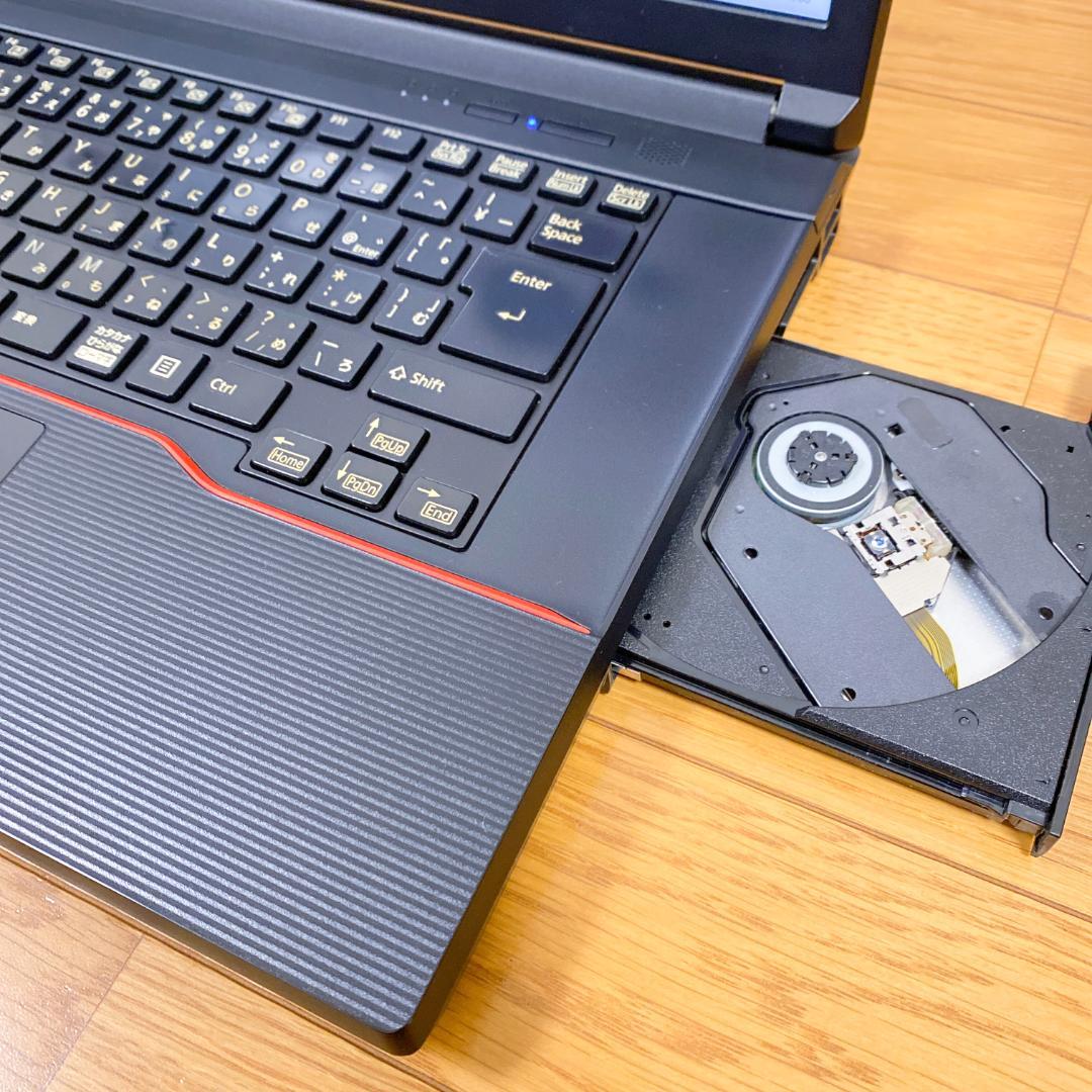 贅沢性能！i5 メモリ16 SSD512 富士通ノートパソコン 性能重視の方に