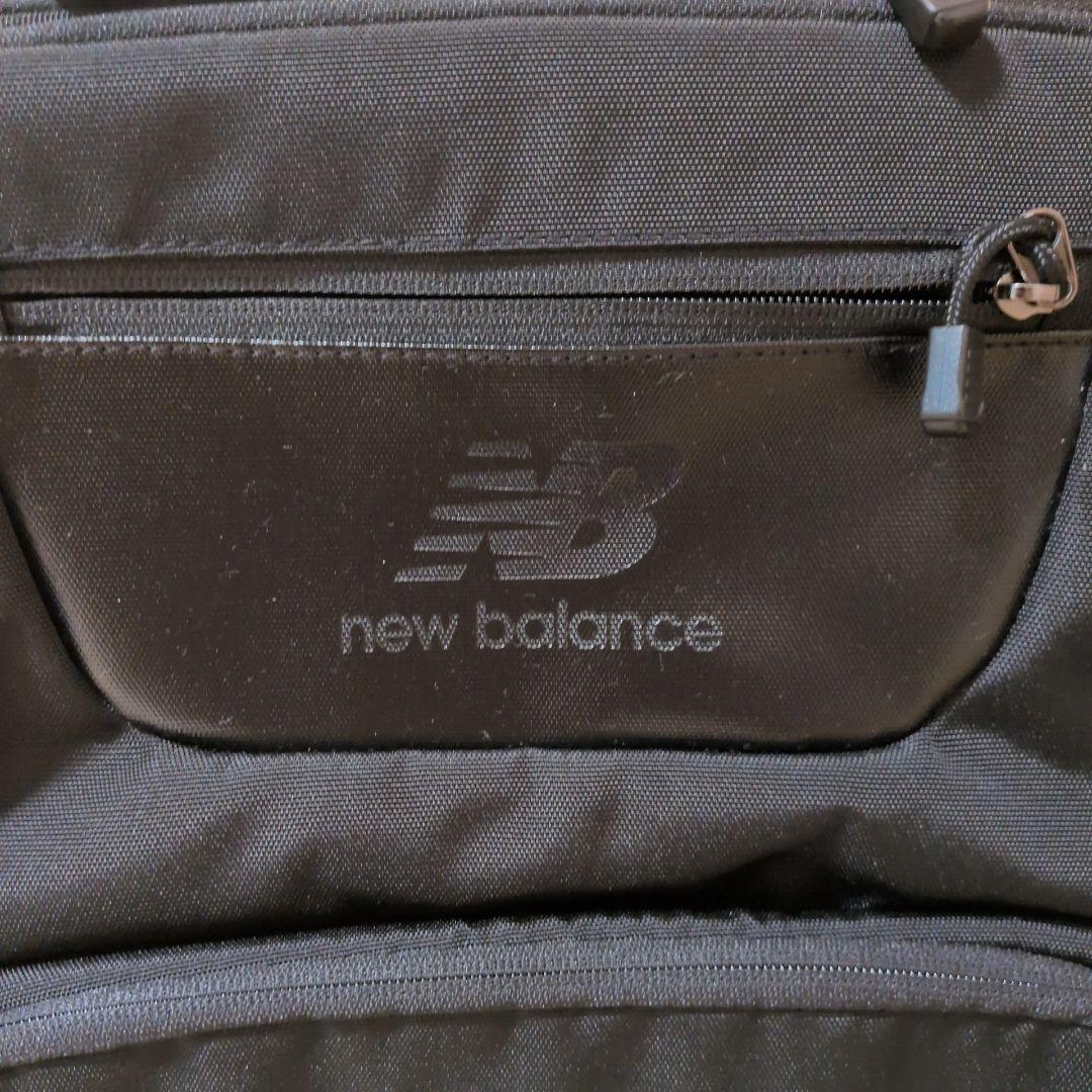 【新品】 ニューバランス　キャリーバッグ　スーツケース　旅行　出張　スポーツ