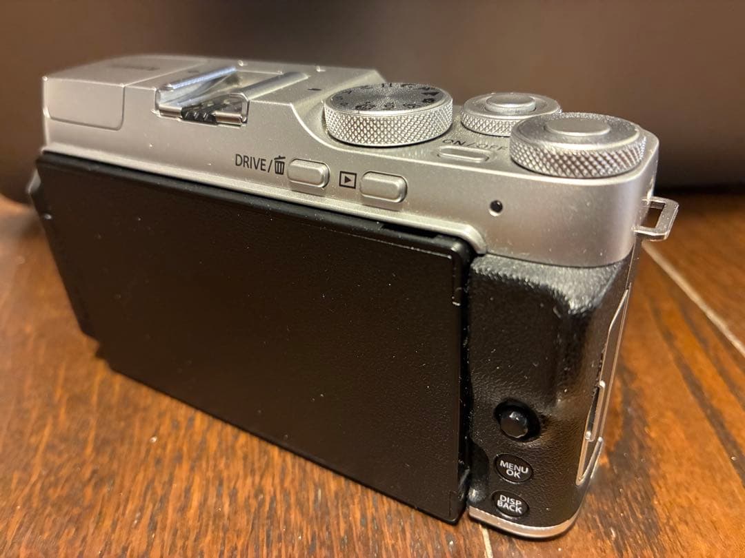 X-A7 FUJIFILM フジフイルム 一眼レフ カメラ