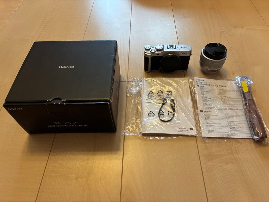 X-A7 FUJIFILM フジフイルム 一眼レフ カメラ