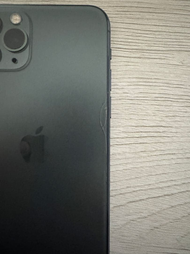 iPhone 11 Pro 64GB 本体