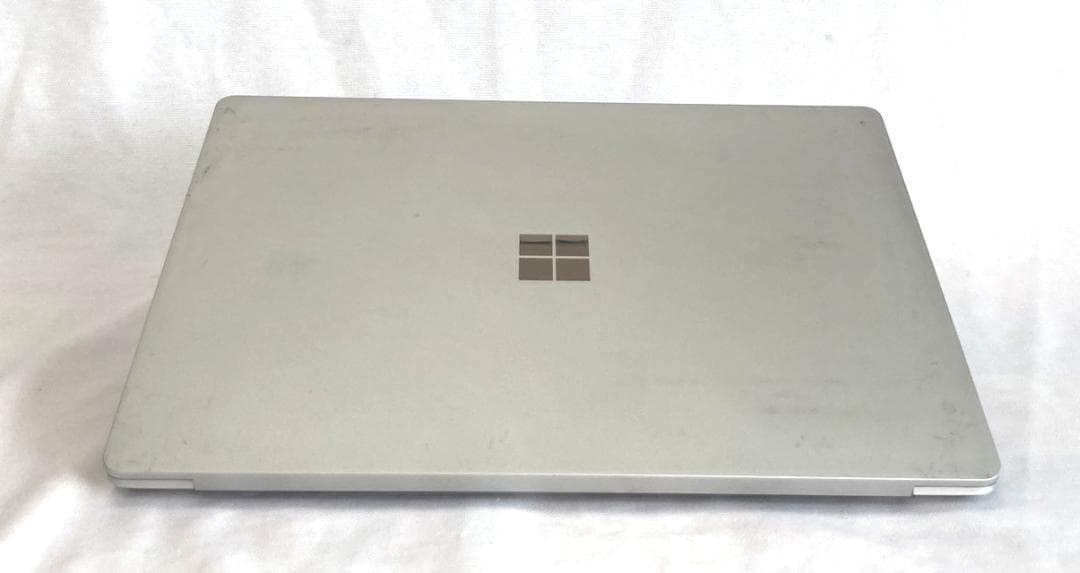 良品 マイクロソフト Surface Laptop2 i7 薄型 タッチパネル