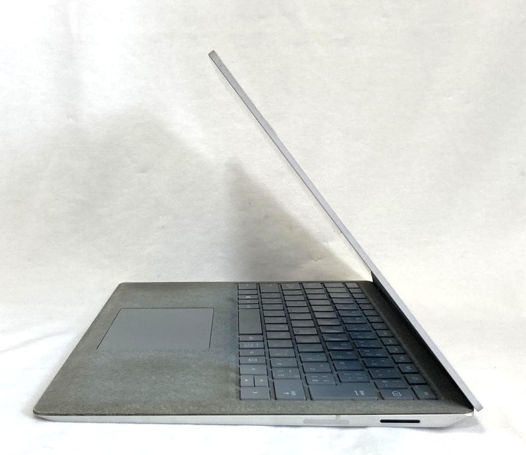 良品 マイクロソフト Surface Laptop2 i7 薄型 タッチパネル