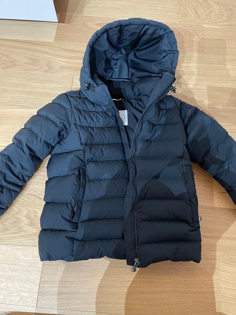 【美品】ピレネックス　ダウン　PYRENEX ブラック