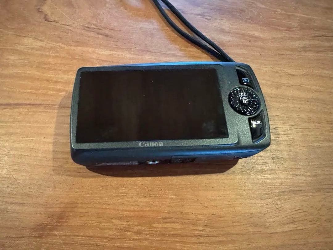 希少　Canon IXY 30S コンパクトデジタルカメラ