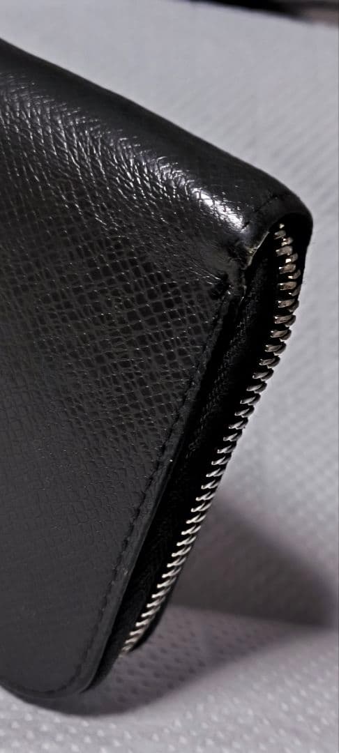 ルイヴィトン ヴェルティカルタイガ 黒 長財布