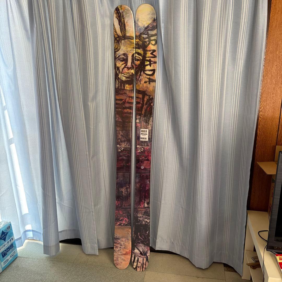 ARMADA アートワーク スキー板 新品未開封　163㎝
