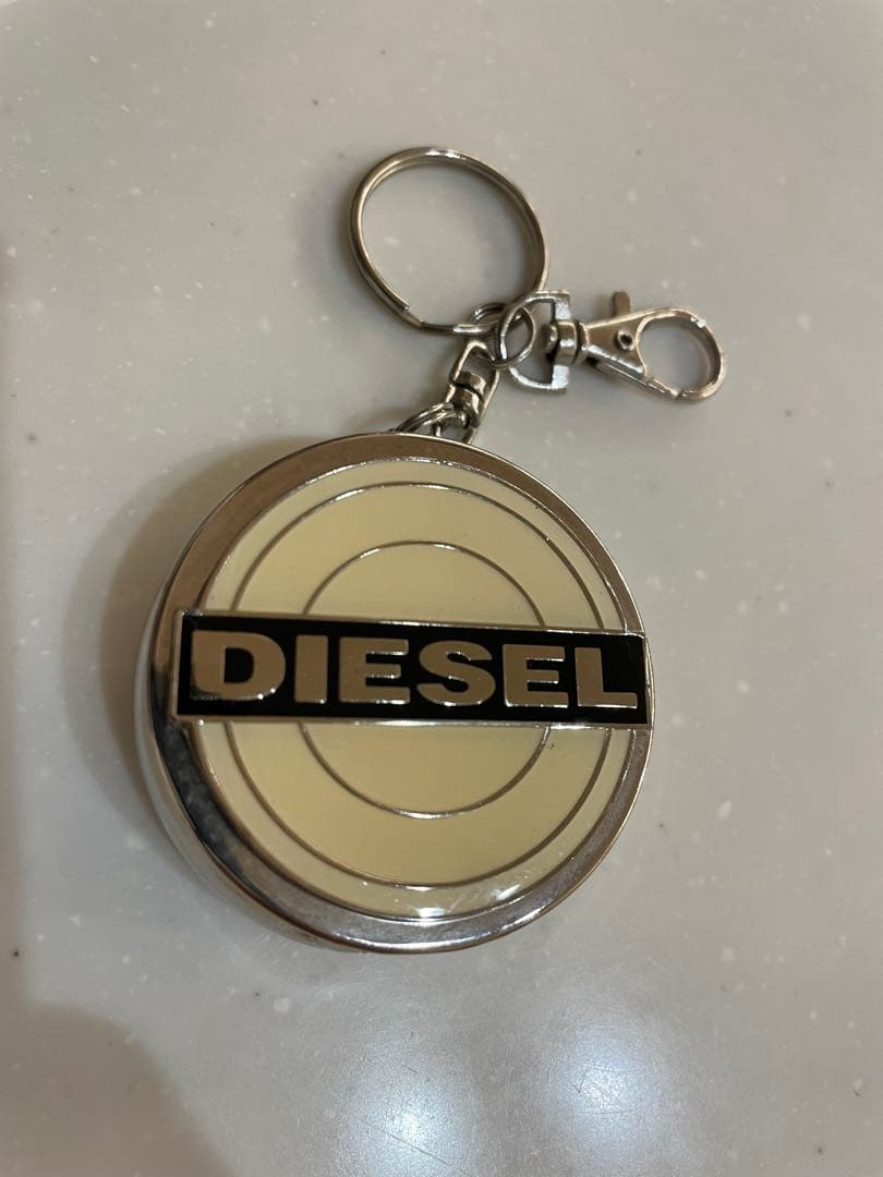 【新品未使用】DIESEL キーホルダー　携帯灰皿　激レア商品