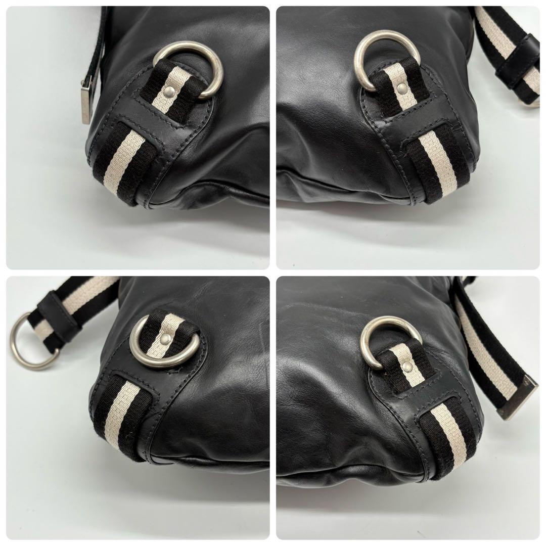 美品 BALLY メッセンジャーバッグ A4 PC収納可能 トレスポ 斜めがけ