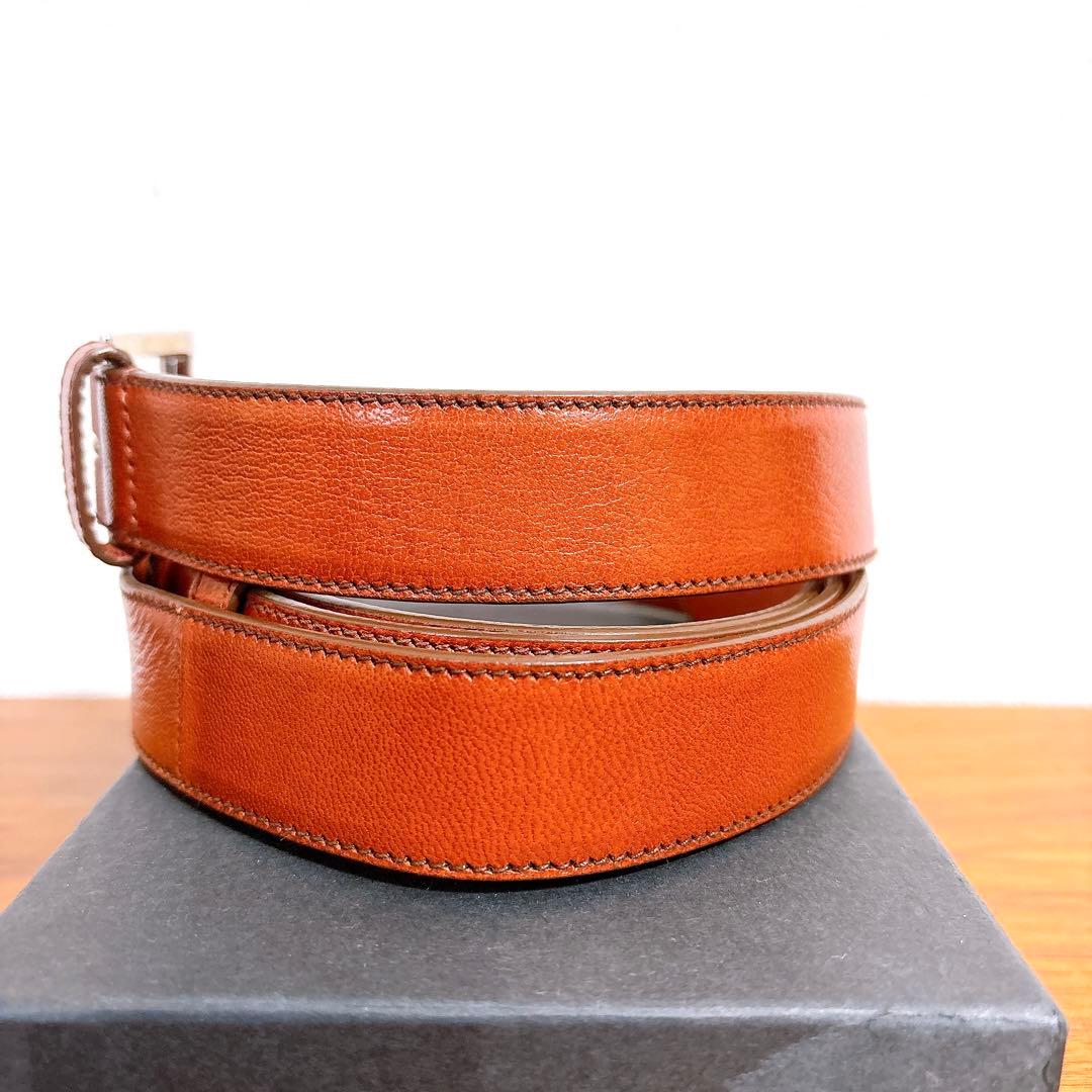 美品 PRADA レザーベルト ブラウン ロゴ刻印 ビジネス シルバーバックル