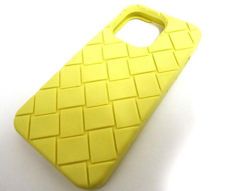 ボッテガヴェネタ イントレチャート iphone14Proケース シャーベット