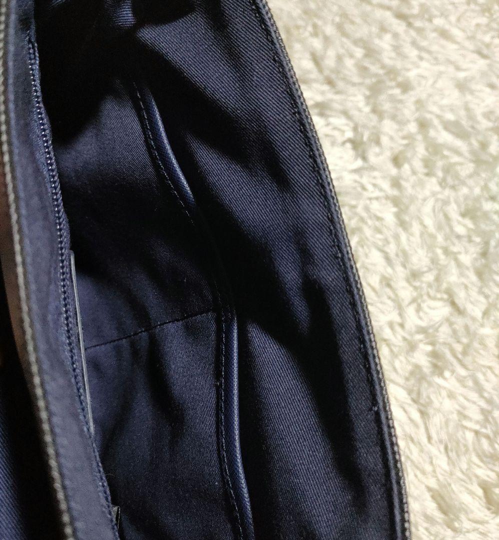 LACOSTE ラコステ メンズクラシック スリムフラップサッチェルバッグ 黒