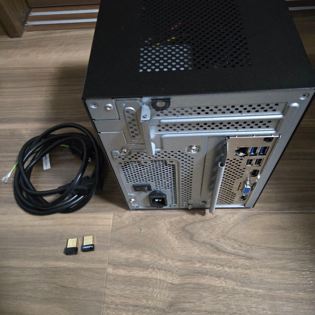 デスクトップPC　DeskMeet X300 Ryzen5