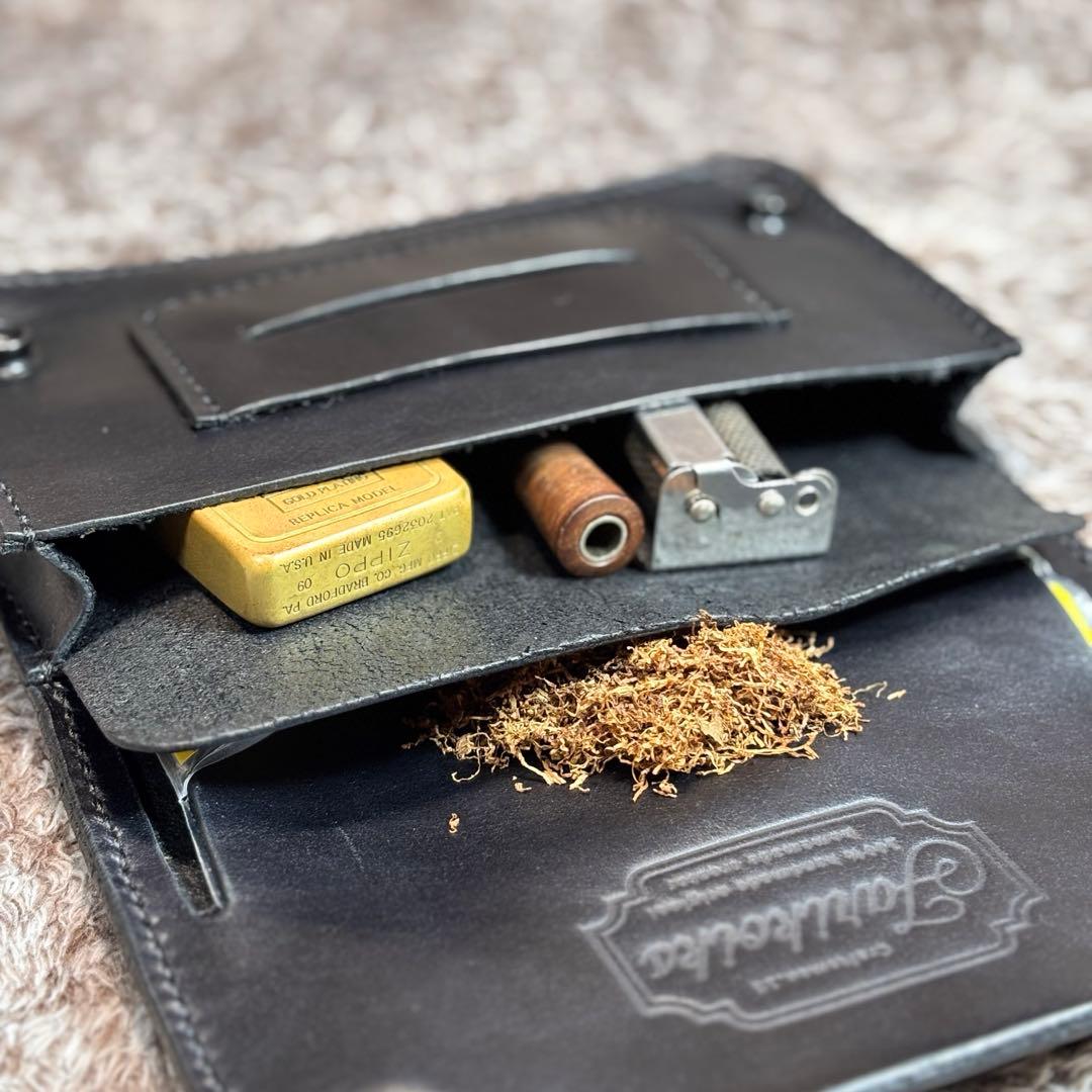 ◎柔らかい二つ折り.スムース革シャグポーチ◎