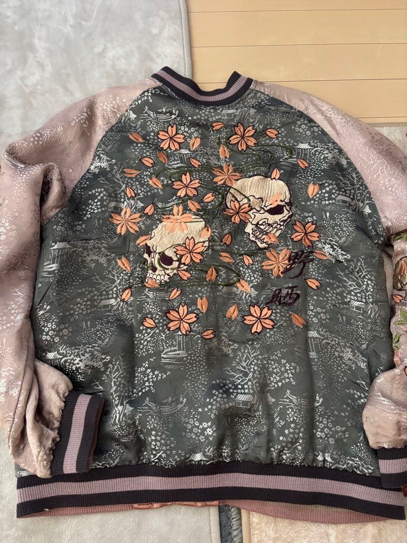 スカル刺繍リバーシブルスカジャン