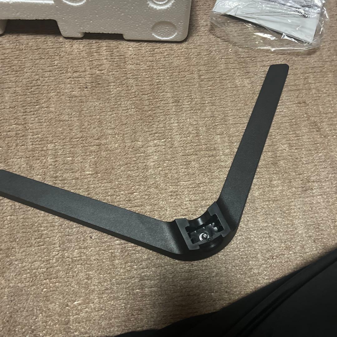 ゲーミングモニター　koorui 24インチ 144Hz 1ms VAパネル