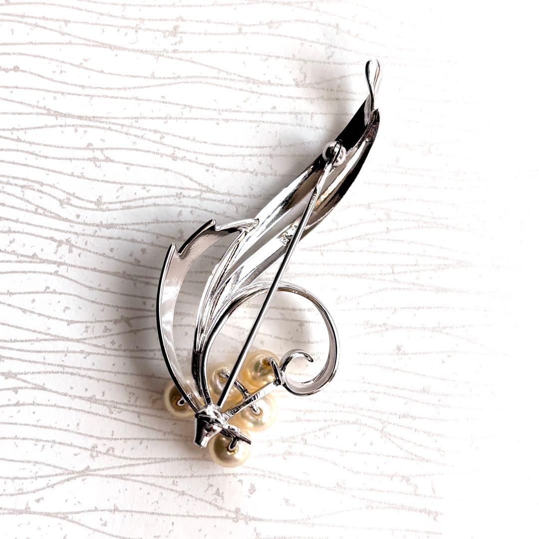 新品 MIKIMOTO ミキモト パールブローチ リーフ アイボリー あこや真珠