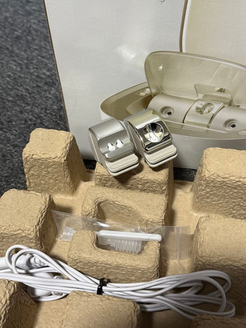 【ほぼ未使用】 Panasonic スチーマー ナノケア EH-SA0B-N