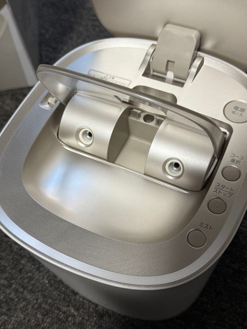 【ほぼ未使用】 Panasonic スチーマー ナノケア EH-SA0B-N