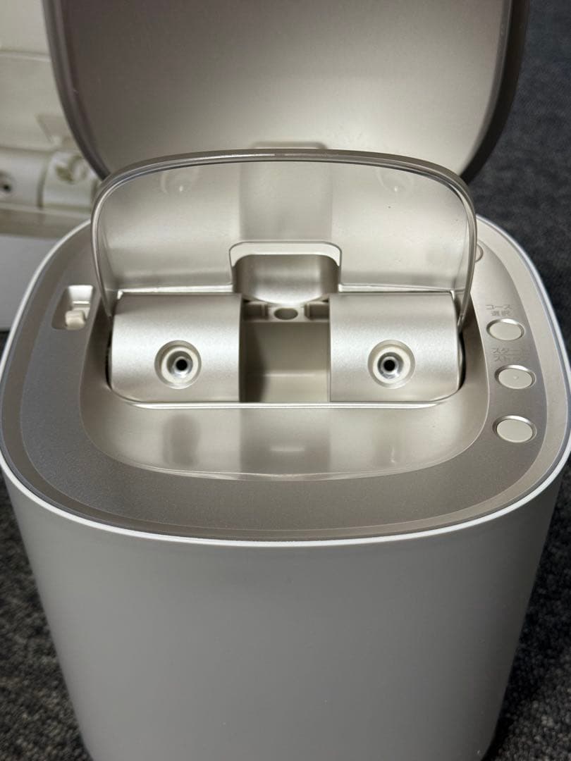 【ほぼ未使用】 Panasonic スチーマー ナノケア EH-SA0B-N