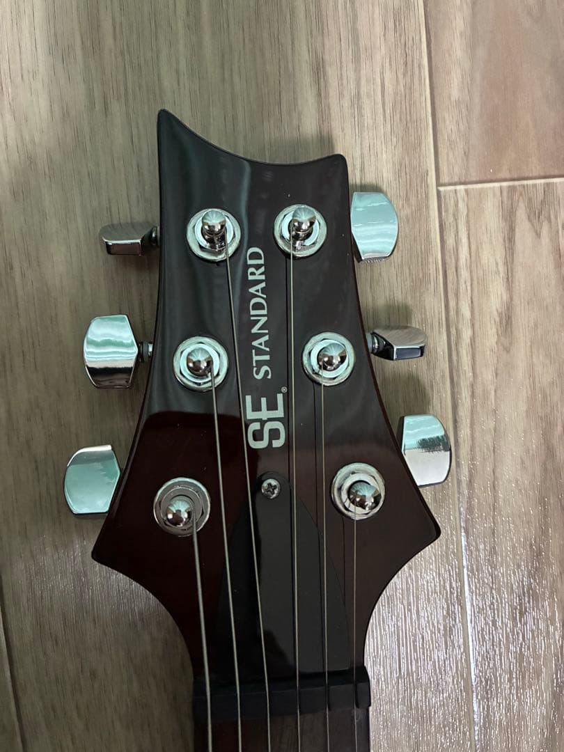 KIRA KIRA GODです。他の方の入札はご遠慮ください