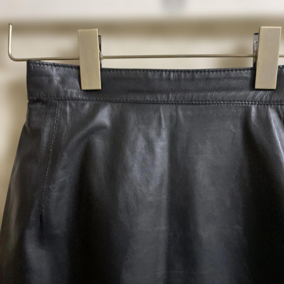 Dolce&Gabbana膝丈ブラックレザータイトスカート