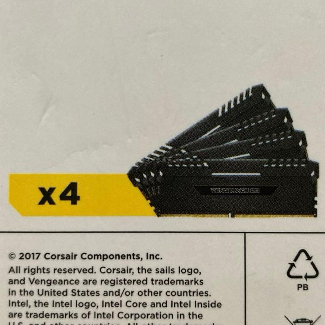 箱痛みVENGEANCE RGB DDR4-2666 8GBx4 32GB