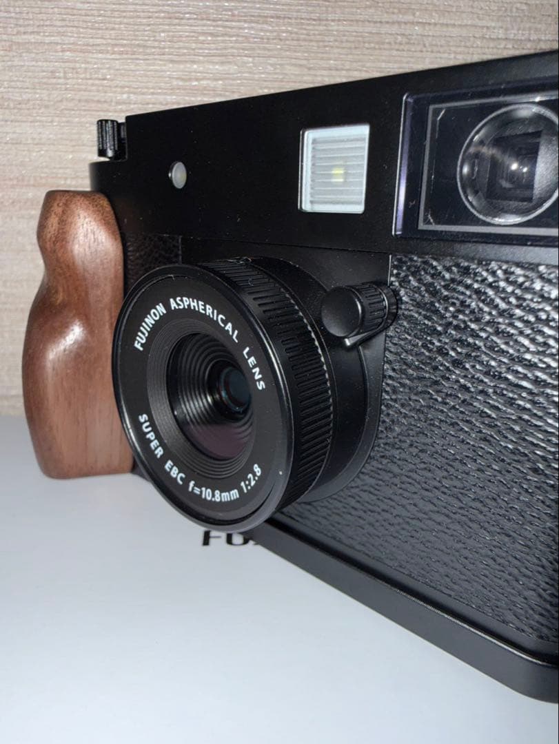 【美品】富士フィルム X-half x-hf1 ブラック　グリップ付