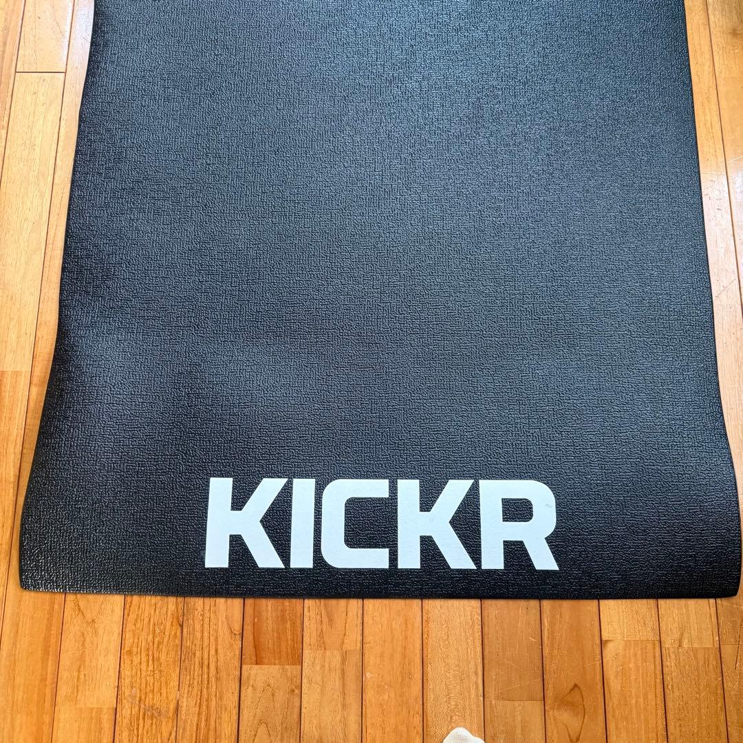 【とても美品】WAHOO KICKサイクルトレーナーフロアマット