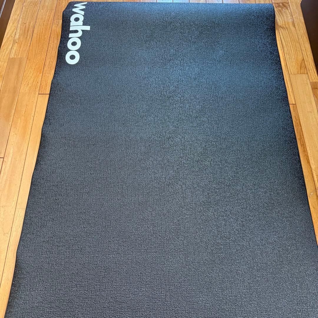 【とても美品】WAHOO KICKサイクルトレーナーフロアマット