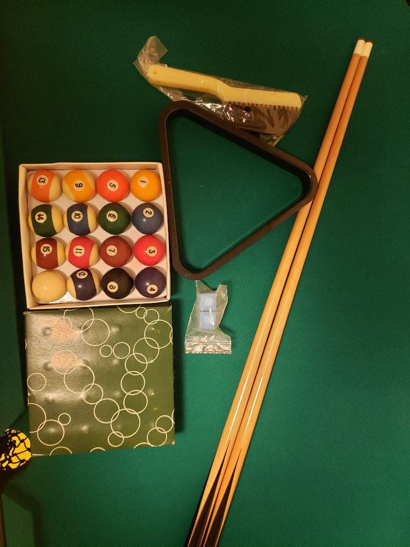 ビリヤードテーブルとゲームセット